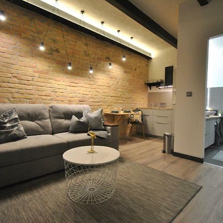Krane Apartments Sas บูดาเปสต์ ภายนอก รูปภาพ