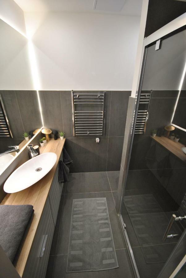 Krane Apartments Sas บูดาเปสต์ ภายนอก รูปภาพ