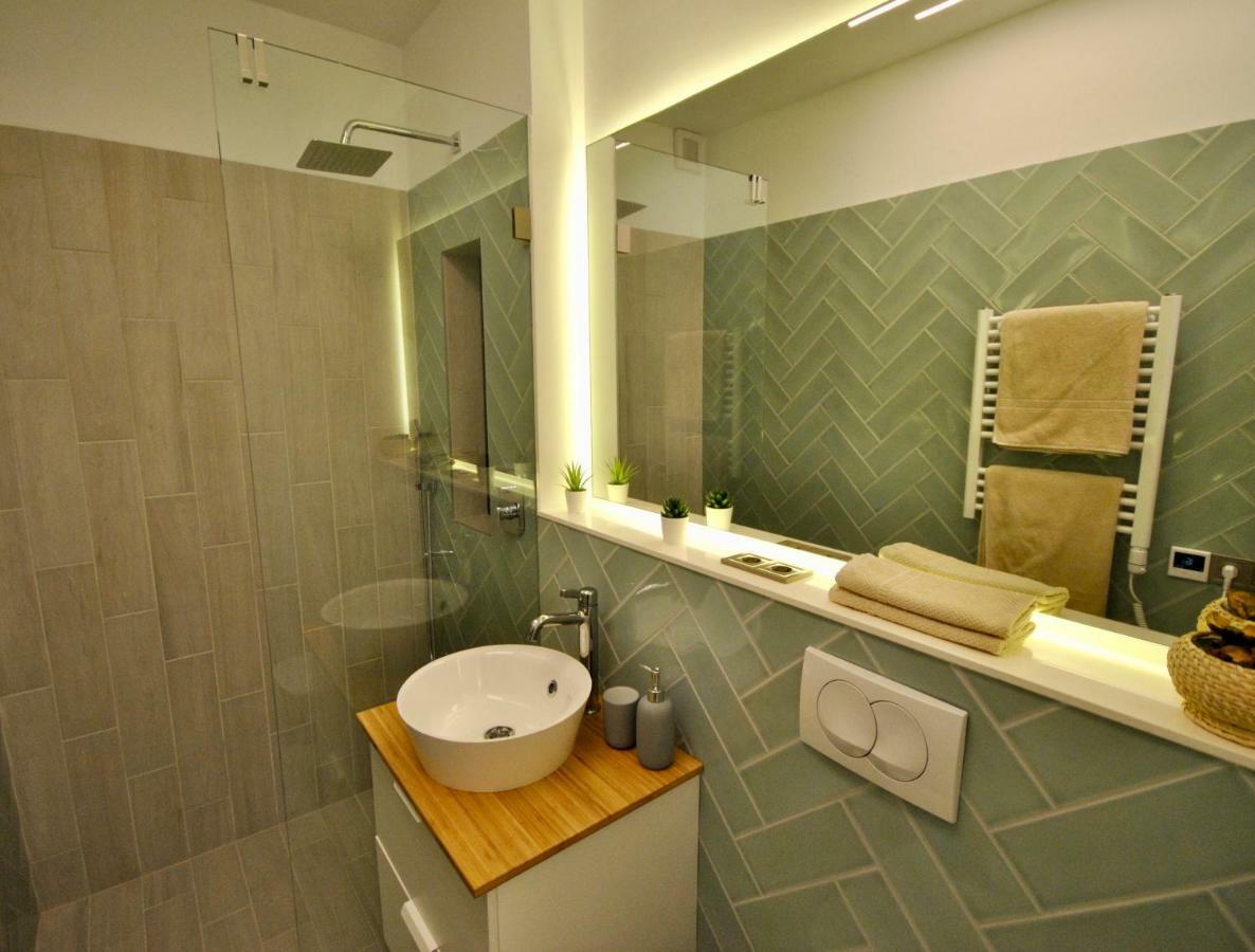 Krane Apartments Sas บูดาเปสต์ ภายนอก รูปภาพ