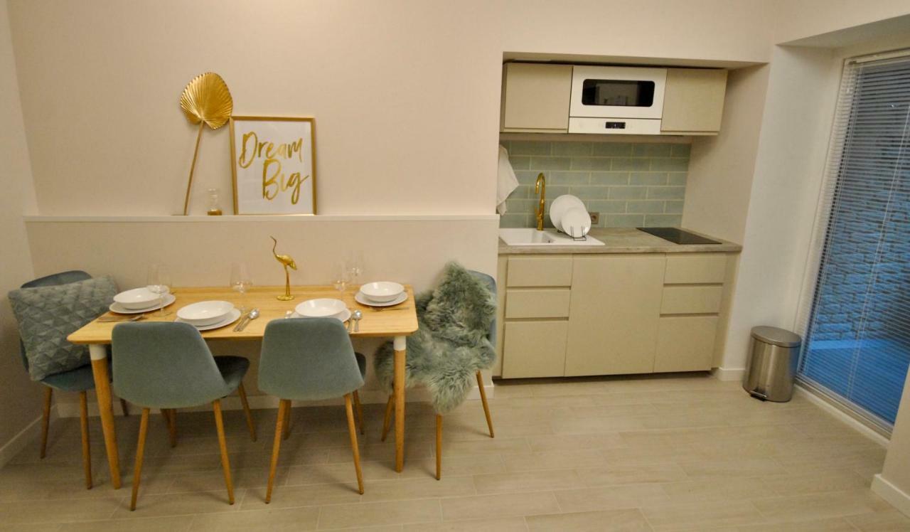 Krane Apartments Sas บูดาเปสต์ ภายนอก รูปภาพ